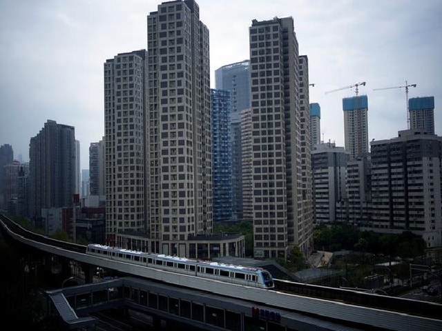 China lifts lockdown in Wuhan